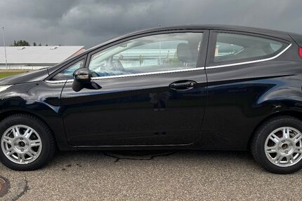 Ford Fiesta 220.000 km 1.800 € Straubenhardt 75334