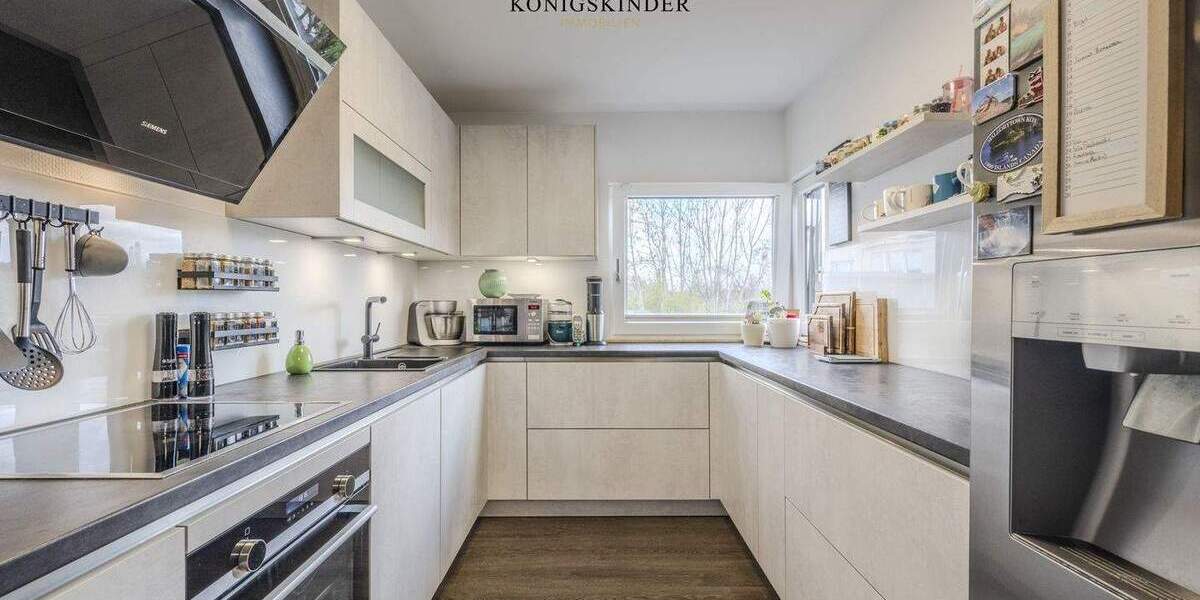 Komplett kernsaniertes REH als außergewöhnliches Split-Level-Architektenhaus in ruhiger Ortsrandlage 7 zimmer
