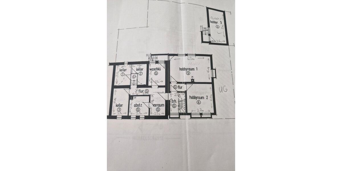 Mehrfamilienhaus, Wohnhaus Ditzingen - 11 Zimmer, 250 m&sup2;, 1.125.000&euro; | Angebot:26414846
