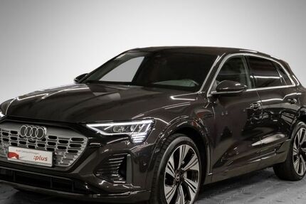 Audi Q8 e-tron 52.948 km 53.450 € Stuttgart 70563