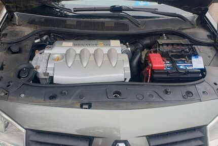 Renault Megane 215.000 km 1.160 &euro; Königsbach-Stein 75203