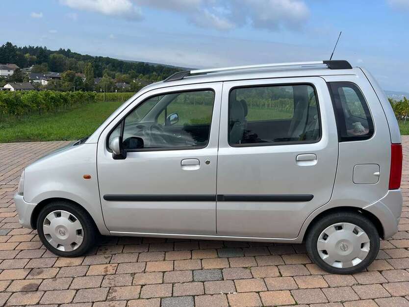 Opel Agila 79.500 km 2.900 € Eppingen 75031