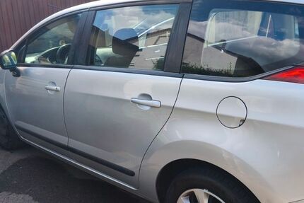 Peugeot 5008 198.000 km 4.200 € Calw 75365