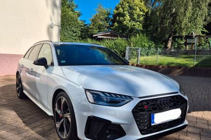 Audi S4 56.500 km 46.500 &euro; Engelsbrand 75331