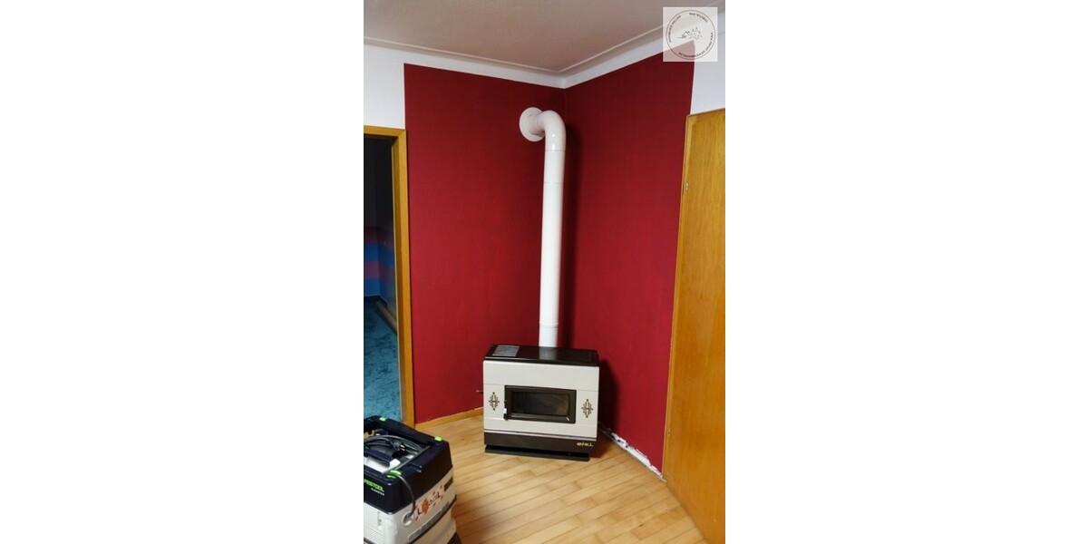 Reserviert - 1 Familienhaus mit Potenzial und sehr großem ,über 2000 qm, Garten - Einfamilienhaus Straubenhardt | Angebot:26531333