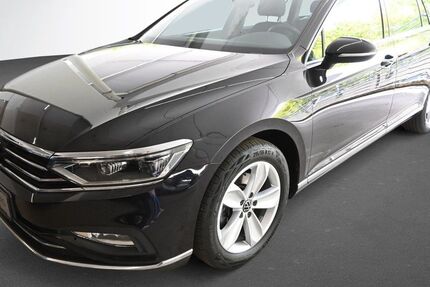 VW Passat 123.600 km 21.880 € Karlsruhe 76131