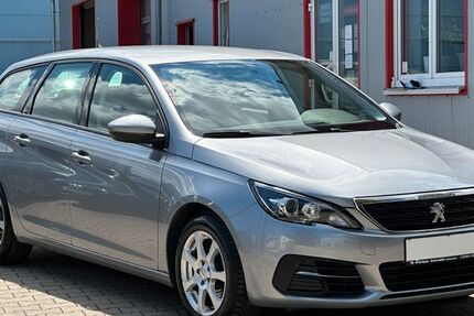 Peugeot 308 142.000 km 9.995 &euro; Bruchsal-Helmsheim 76646