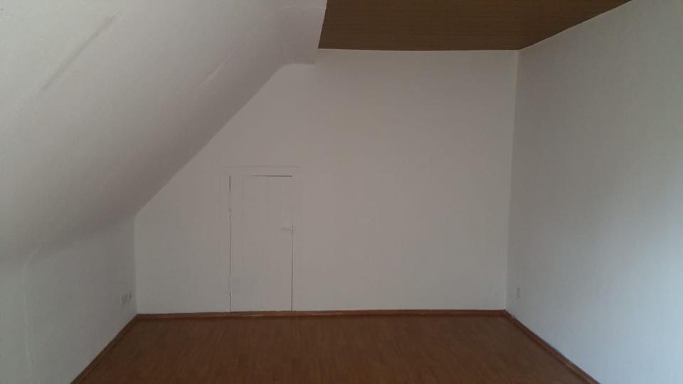 Etagenwohnung Remchingen - 3 Zimmer, 140 m&sup2;, 1.000&euro; | Angebot:26414160