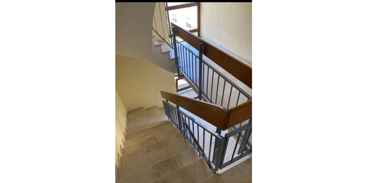 Etagenwohnung Pforzheim Weststadt - 3.5 Zimmer, 83 m&sup2;, 1.300&euro; | Angebot:26420785