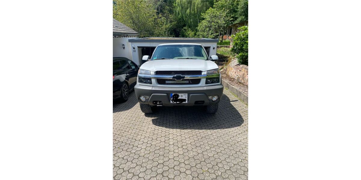 Chevrolet Avalanche 159.626 km 12.500 &euro; Höfen 75339