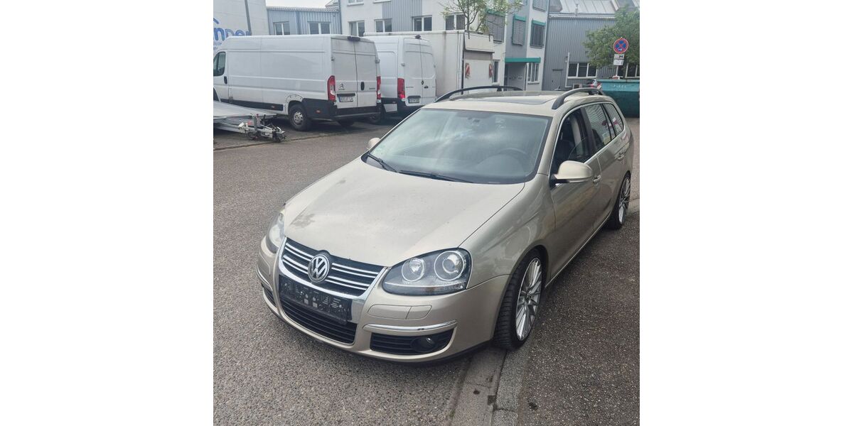 VW Golf 313.000 km 2.400 &euro; KARLSRUHE 76135
