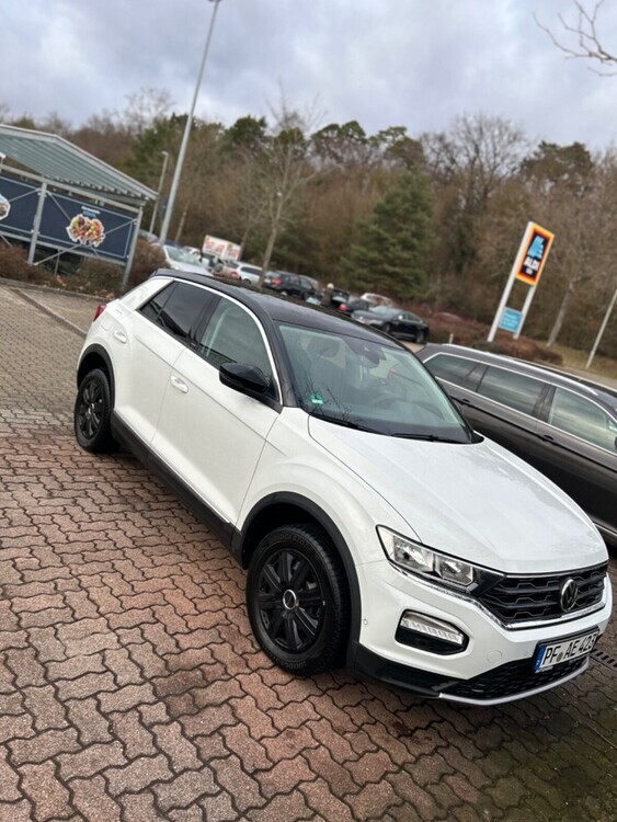 VW T-Roc 64.000 km 19.000 € Pforzheim 75175