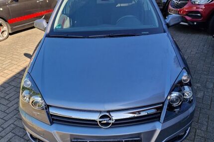 Opel Astra 74.000 km 4.998 &euro; Schwieberdingen 71701