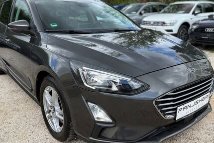 Ford Focus 134.000 km 9.299 € Stuttgart-Möhringen 70567