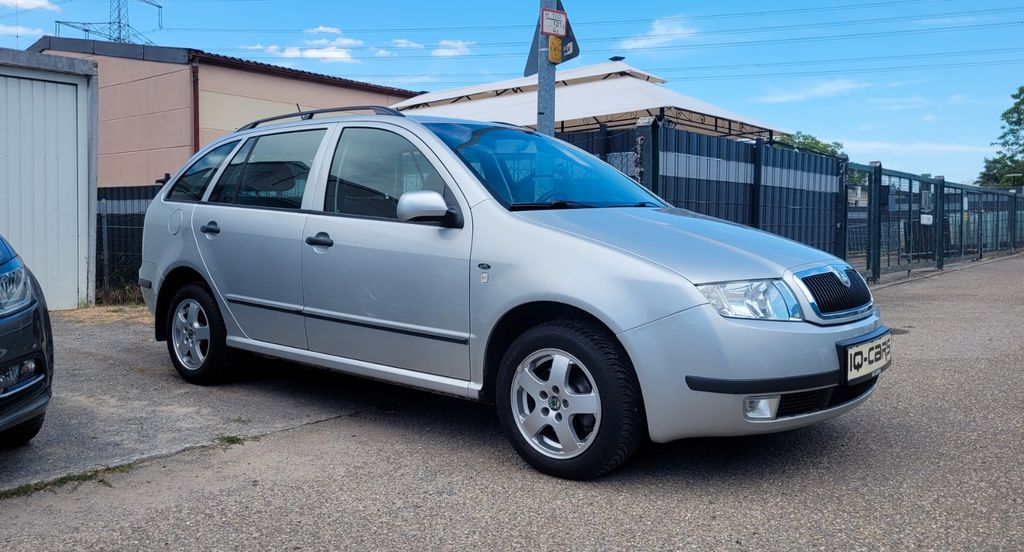 Skoda Fabia 62.000 km 3.990 &euro; Sachsenheim 74343