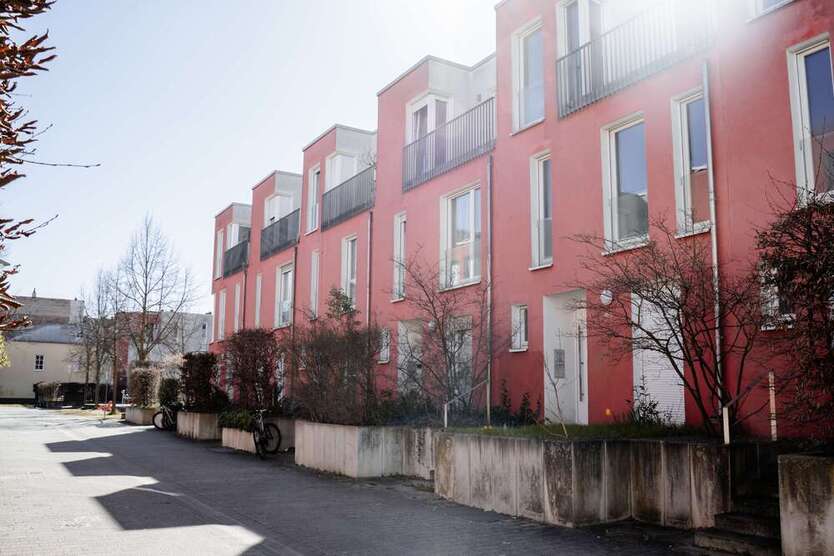 Haus zum Kaufen in Karlsruhe 652.000 € 120 m²