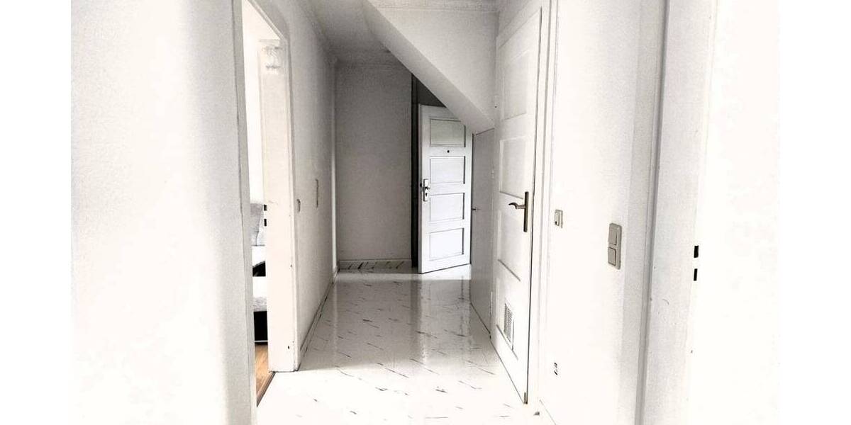 Etagenwohnung Pforzheim Nordstadt - 3 Zimmer, 75 m&sup2;, 215.000&euro; | Angebot:26180159