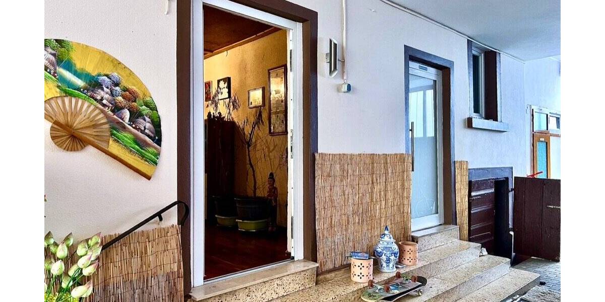 Mehrfamilienhaus, Wohnhaus Kraichtal Landshausen - 7 Zimmer, 280 m&sup2;, 390.000&euro; | Angebot:25745450