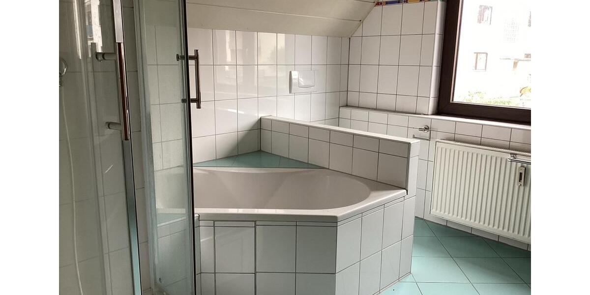 Dachgeschoßwohnung Gaggenau - 2 Zimmer, 115 m&sup2;, 1.050&euro; | Angebot:26311609