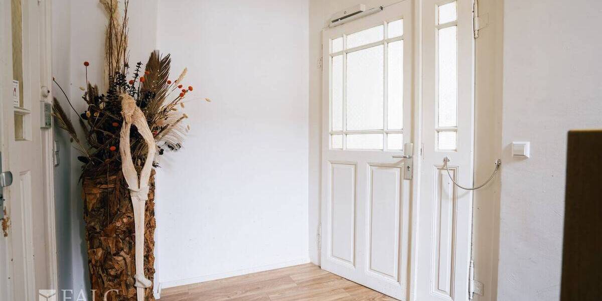 Top Lage Innenstadt MFH mit Ausbaupotential 1 zimmer