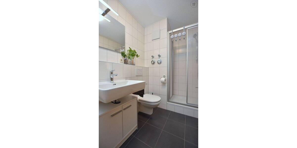 Etagenwohnung Leonberg Eltingen - 2 Zimmer, 40 m&sup2;, 1.390&euro; | Angebot:26798448