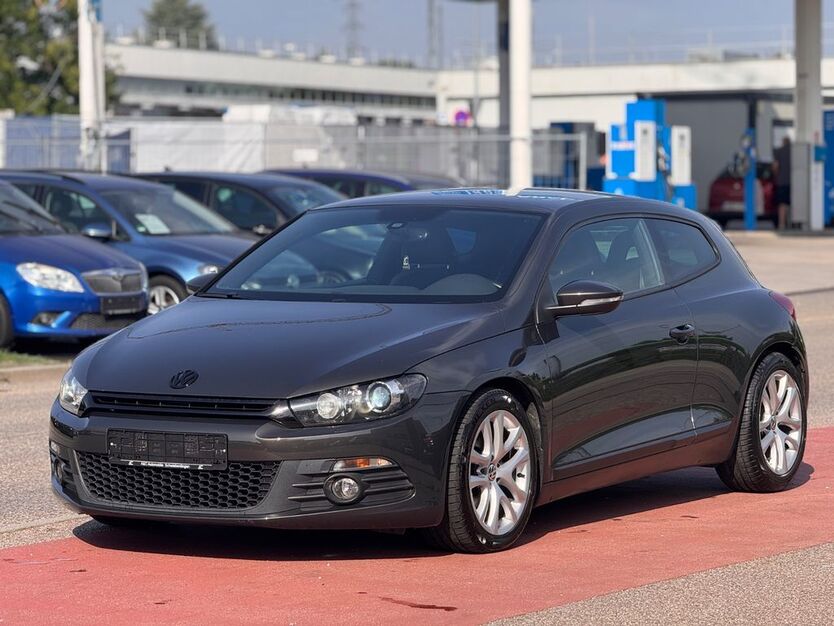 VW Scirocco 127.983 km 8.950 € Schwieberdingen 71701