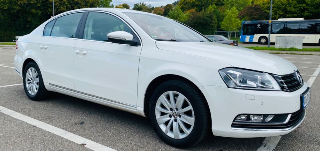 VW Passat 163.000 km 9.400 € Calw 75365