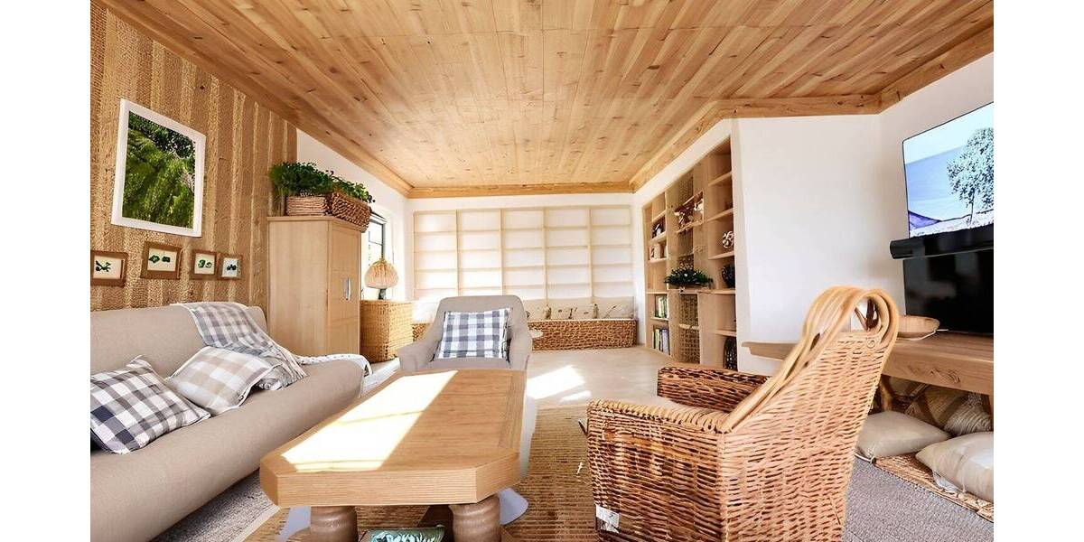 Einfamilienhaus Mühlacker - 7 Zimmer, 210 m&sup2;, 499.000&euro; | Angebot:25749256