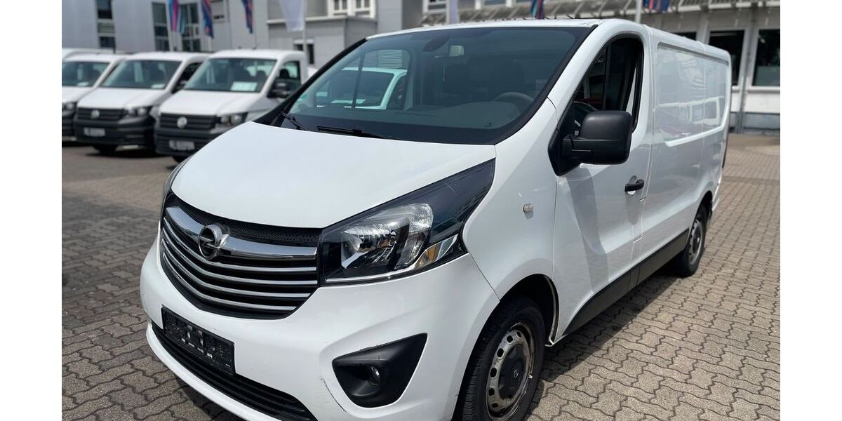 Opel Vivaro 187.130 km 6.790 &euro; Engelsbrand 75331
