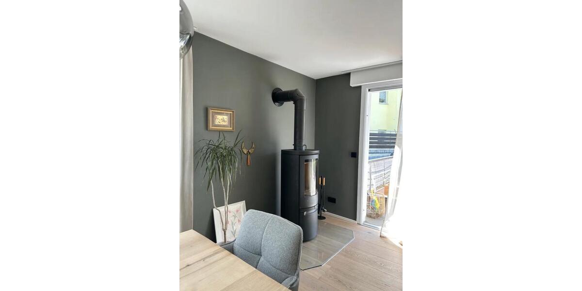 Mehrfamilienhaus, Wohnhaus Ditzingen - 7 Zimmer, 170 m&sup2;, 899.000&euro; | Angebot:26855696