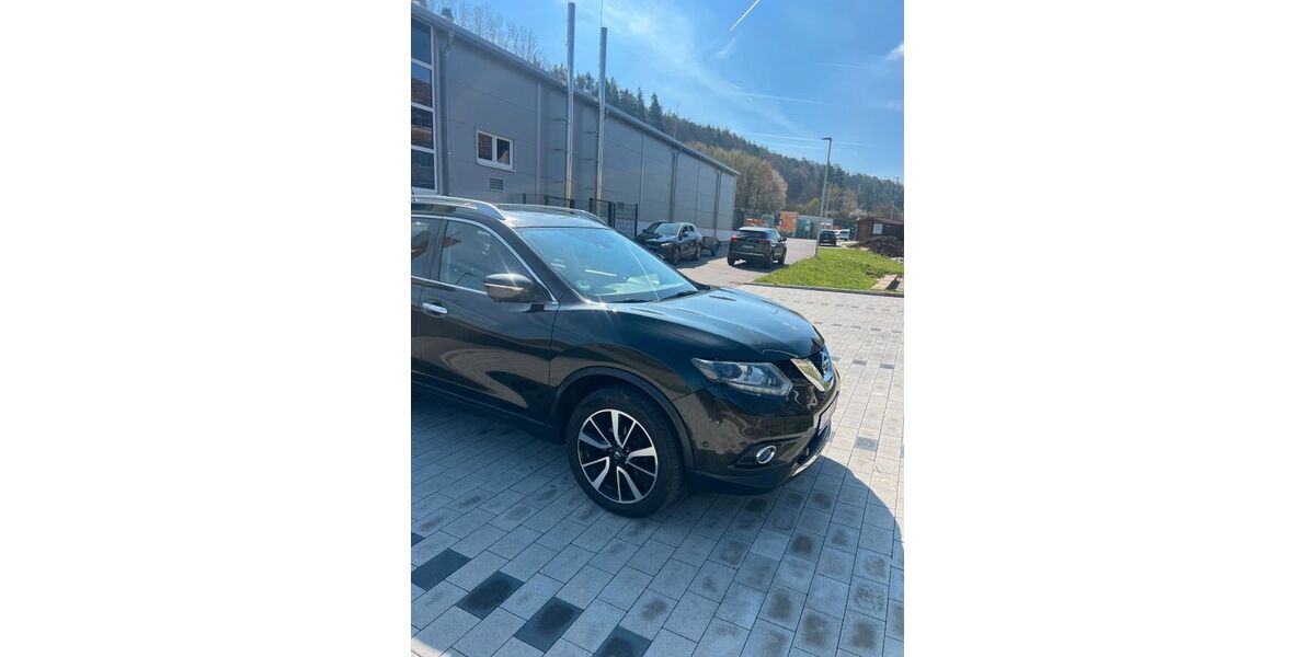 Nissan X-Trail 147.000 km 12.500 &euro; grafenau 71120