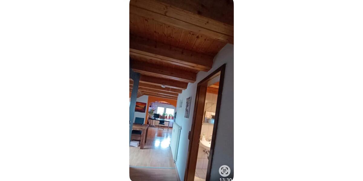 Dachgeschoßwohnung Straubenhardt - 1 Zimmer, 80 m&sup2;, 570&euro; | Angebot:26321300