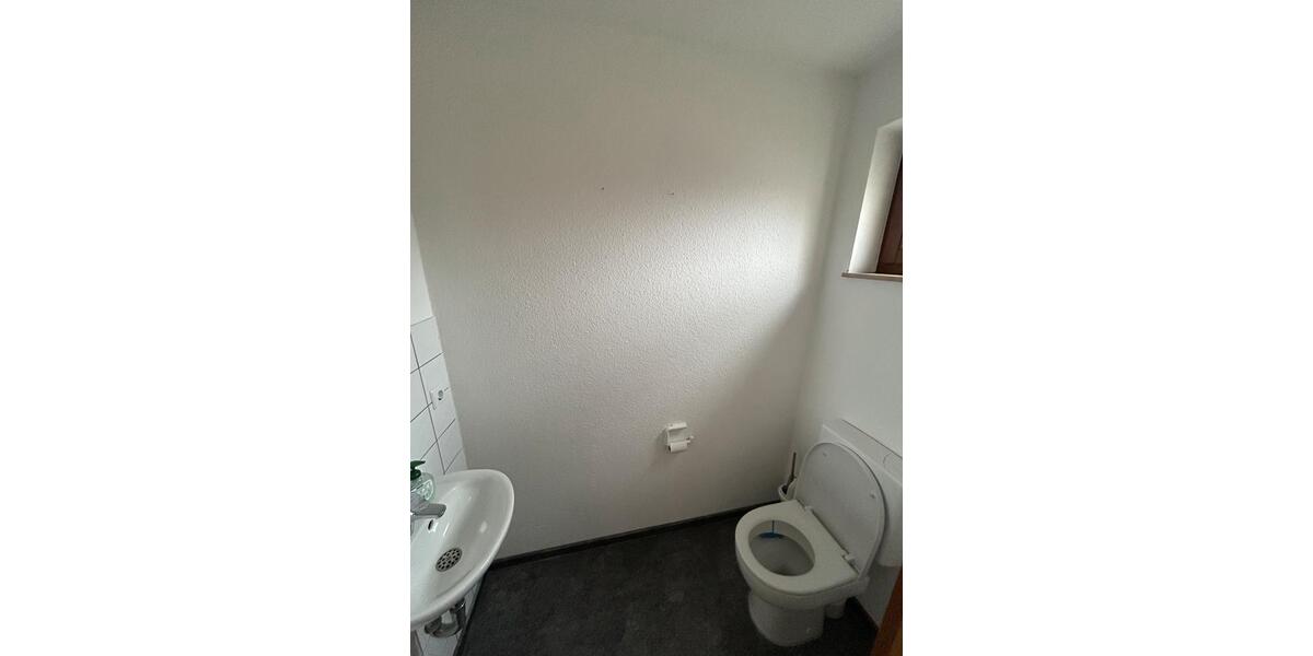 Reihenhaus Ditzingen - 5.5 Zimmer, 120 m&sup2;, 1.800&euro; | Angebot:25646253