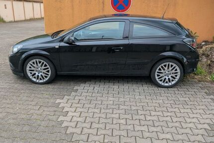 Opel Astra 78.000 km 4.800 &euro; Karlsruhe 76227