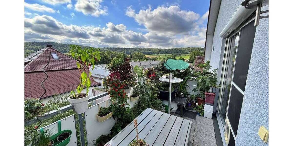 Wohnung zum Kaufen in Lomersheim 374.000 € 108 m² 6.5 zimmer