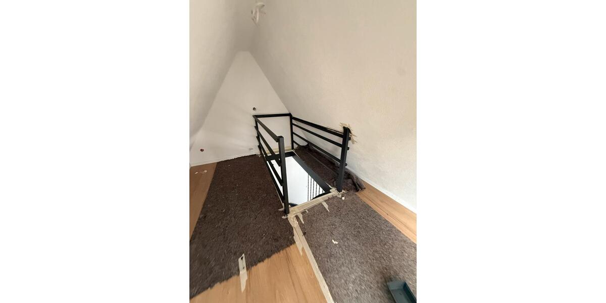 Maisonettenwohnung Mühlacker - 2 Zimmer, 70 m&sup2;, 900&euro; | Angebot:25589648