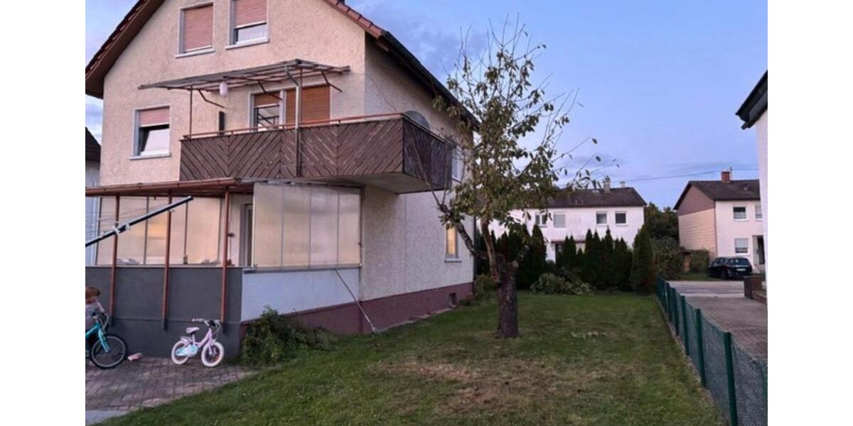 Mehrfamilienhaus, Wohnhaus Gaggenau - 7 Zimmer, 140 m&sup2;, 580.000&euro; | Angebot:26490407
