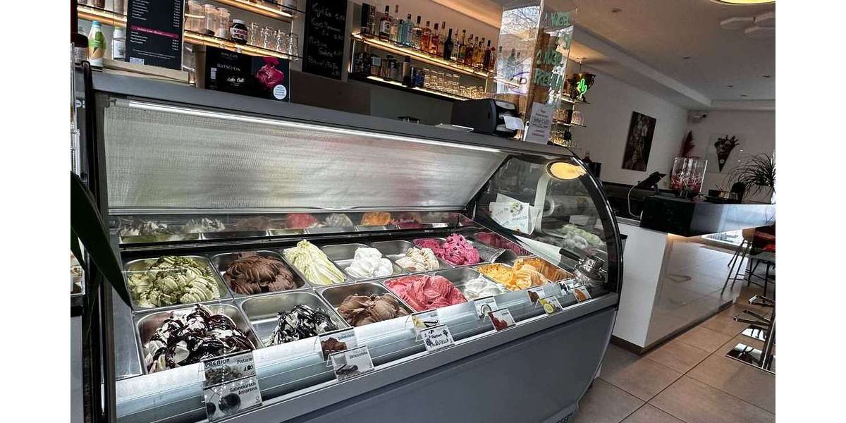 Eiscafé mit großer Terrasse in guter Lage - Gewerbeobjekt Karlsruhe Durlach | Angebot:24472346