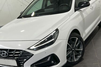 Hyundai i30 135.000 km 13.495 &euro; Bretten 75015