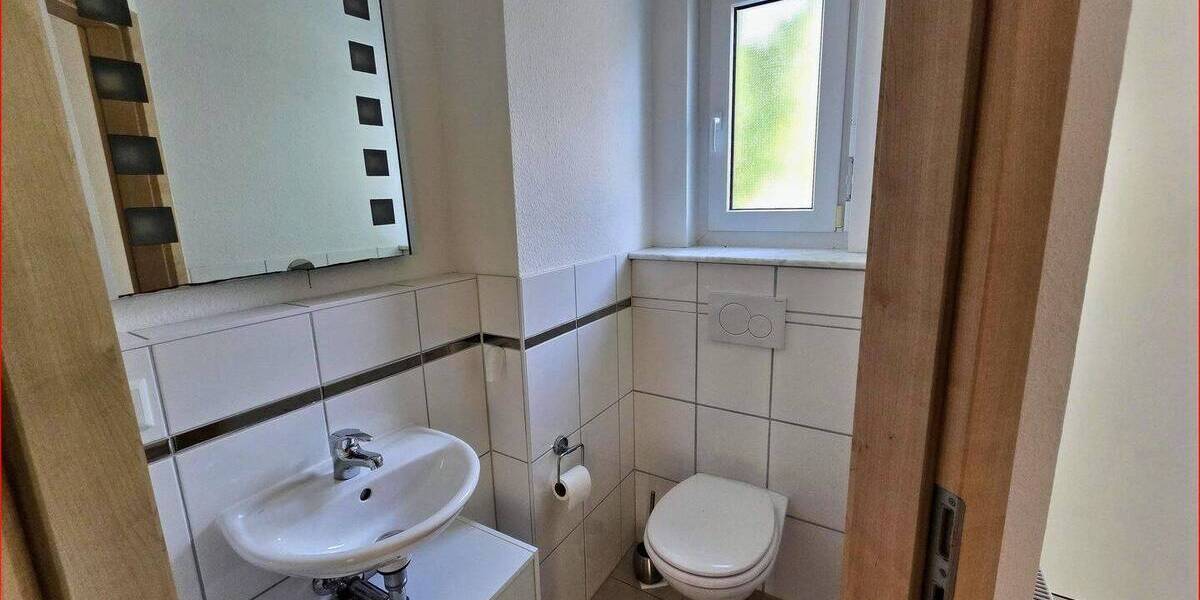 Reihenmittelhaus Pforzheim Nordstadt - 6 Zimmer, 149 m&sup2;, 479.000&euro; | Angebot:25665807