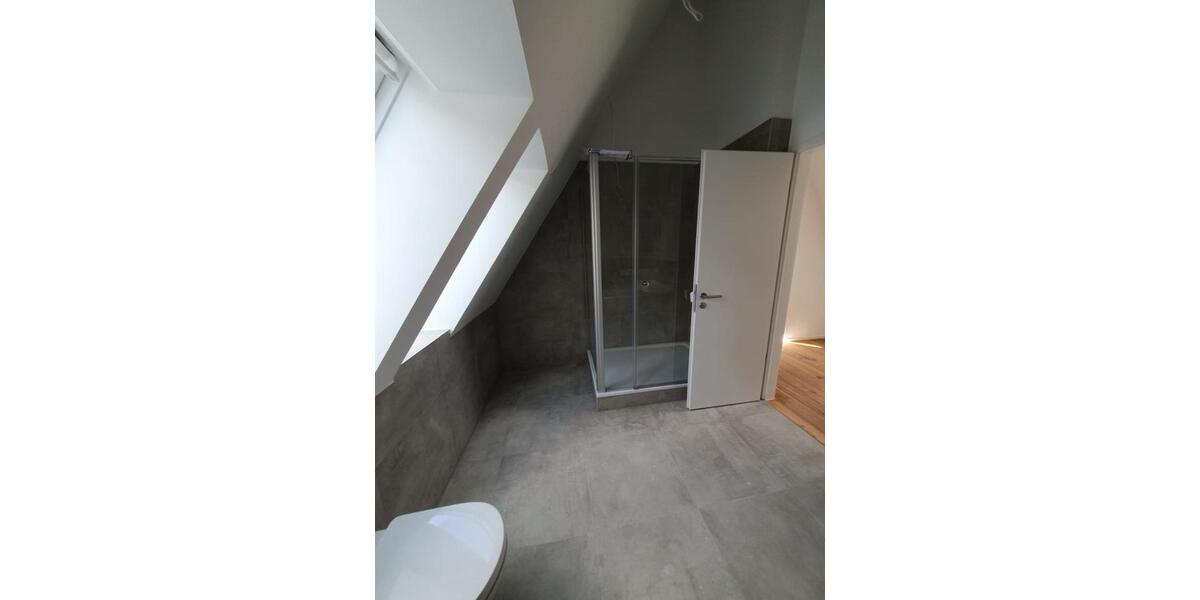 Maisonettenwohnung Schwieberdingen - 4 Zimmer, 140 m&sup2;, 1.899&euro; | Angebot:25397059