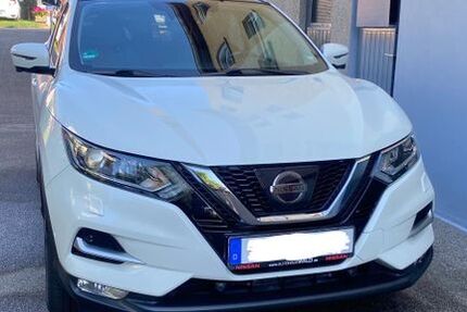 Nissan Qashqai 107.000 km 12.900 &euro; Pforzheim 75175
