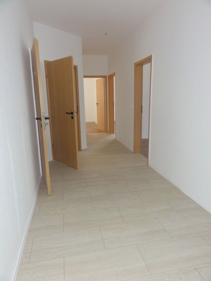 Helle 3-Zimmer-Altbau-Wohnung in zentrumsnaher Aussichtslage (Mietdauer: min. 4 Jahre) 3 zimmer