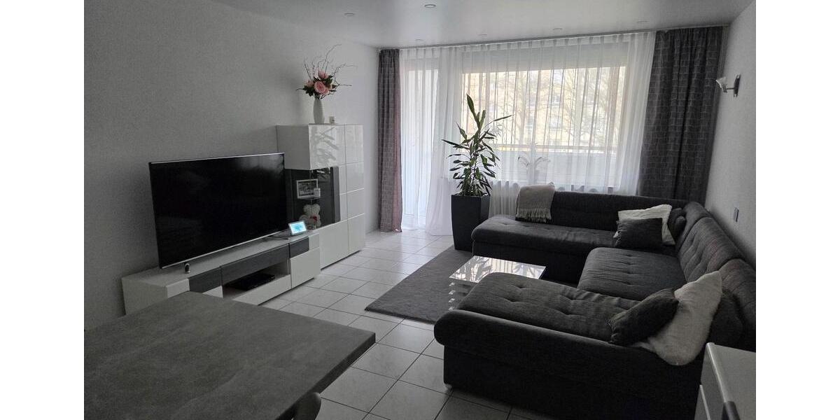 Etagenwohnung Pforzheim Eutingen - 3 Zimmer, 84 m&sup2;, 1.170&euro; | Angebot:25350381