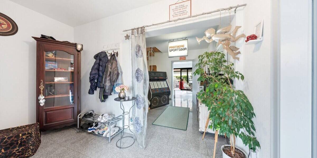 Doppelhaushälfte Stutensee Blankenloch - 8 Zimmer, 273 m&sup2;, 755.000&euro; | Angebot:26453482