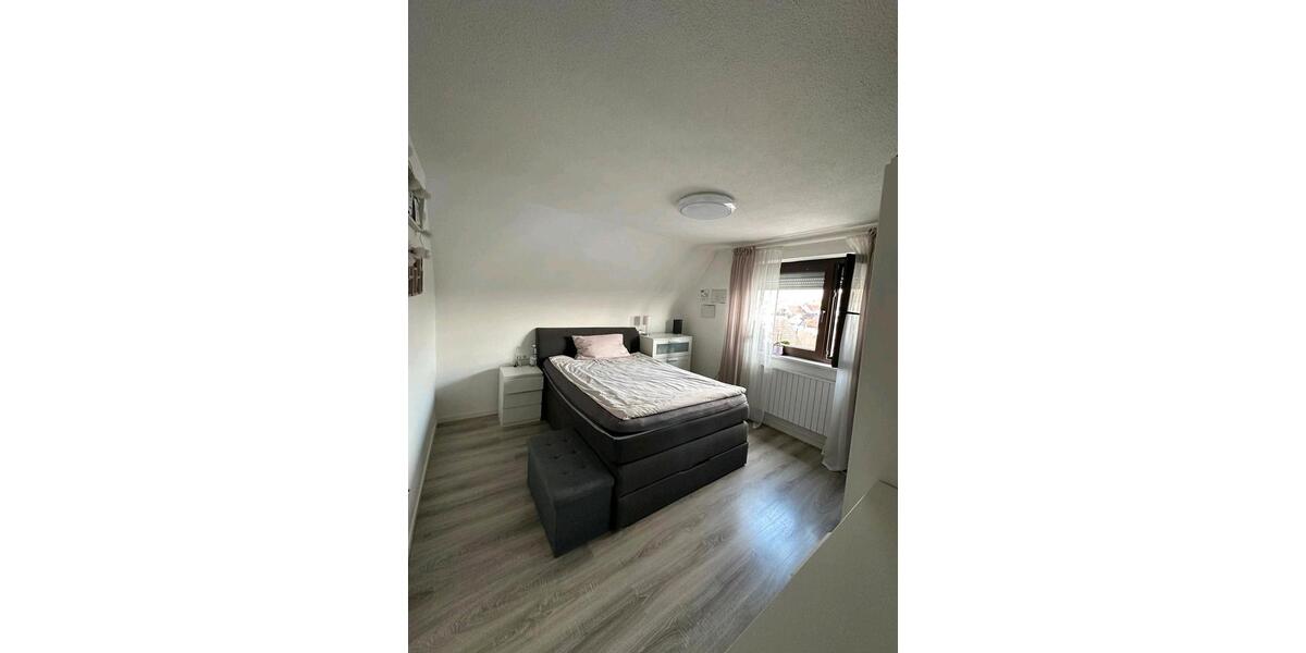 Dachgeschoßwohnung Schwieberdingen - 1 Zimmer, 67 m&sup2;, 243.500&euro; | Angebot:26464066