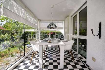 Zimmer Sindelfingen Sindelfingen (Stadt) - 2.5 Zimmer, 1.600&euro; | Angebot:27456685