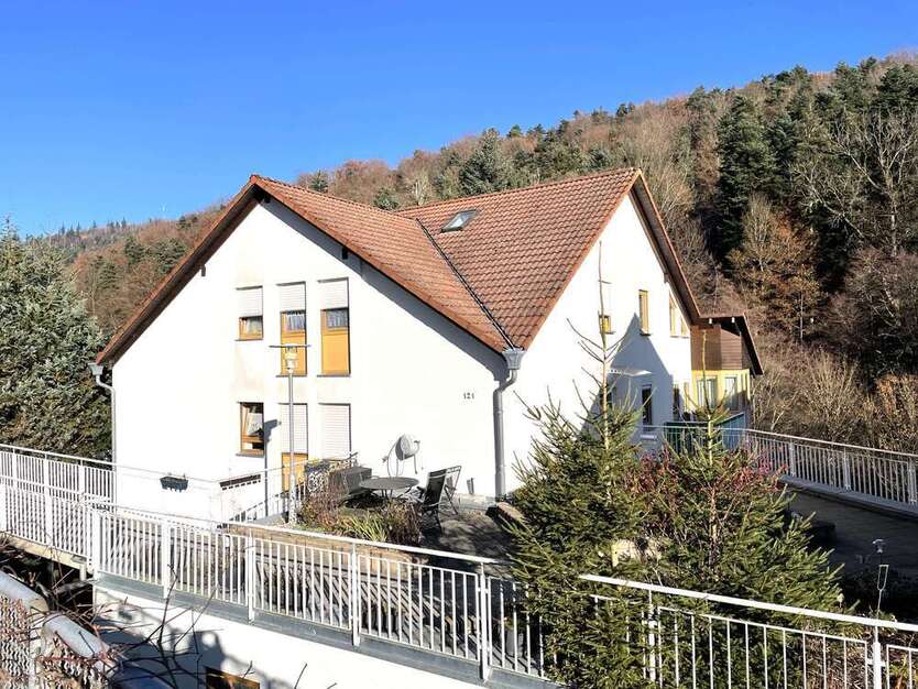 Wohnung zum Kaufen in Bad Herrenalb 94.900 € 34.64 m²
