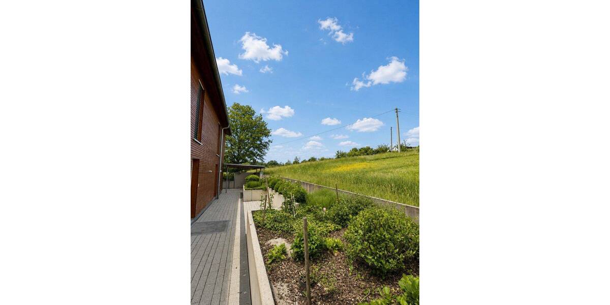 Einfamilienhaus Calw-Heumaden Heumaden - 4 Zimmer, 247 m&sup2;, 1.200.000&euro; | Angebot:26805712
