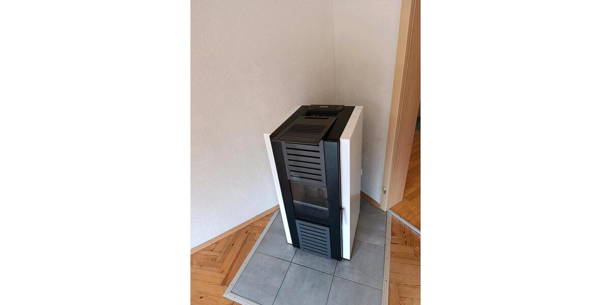 Erdgeschoßwohnung Bad Liebenzell - 2 Zimmer, 60 m&sup2;, 155.000&euro; | Angebot:26024343